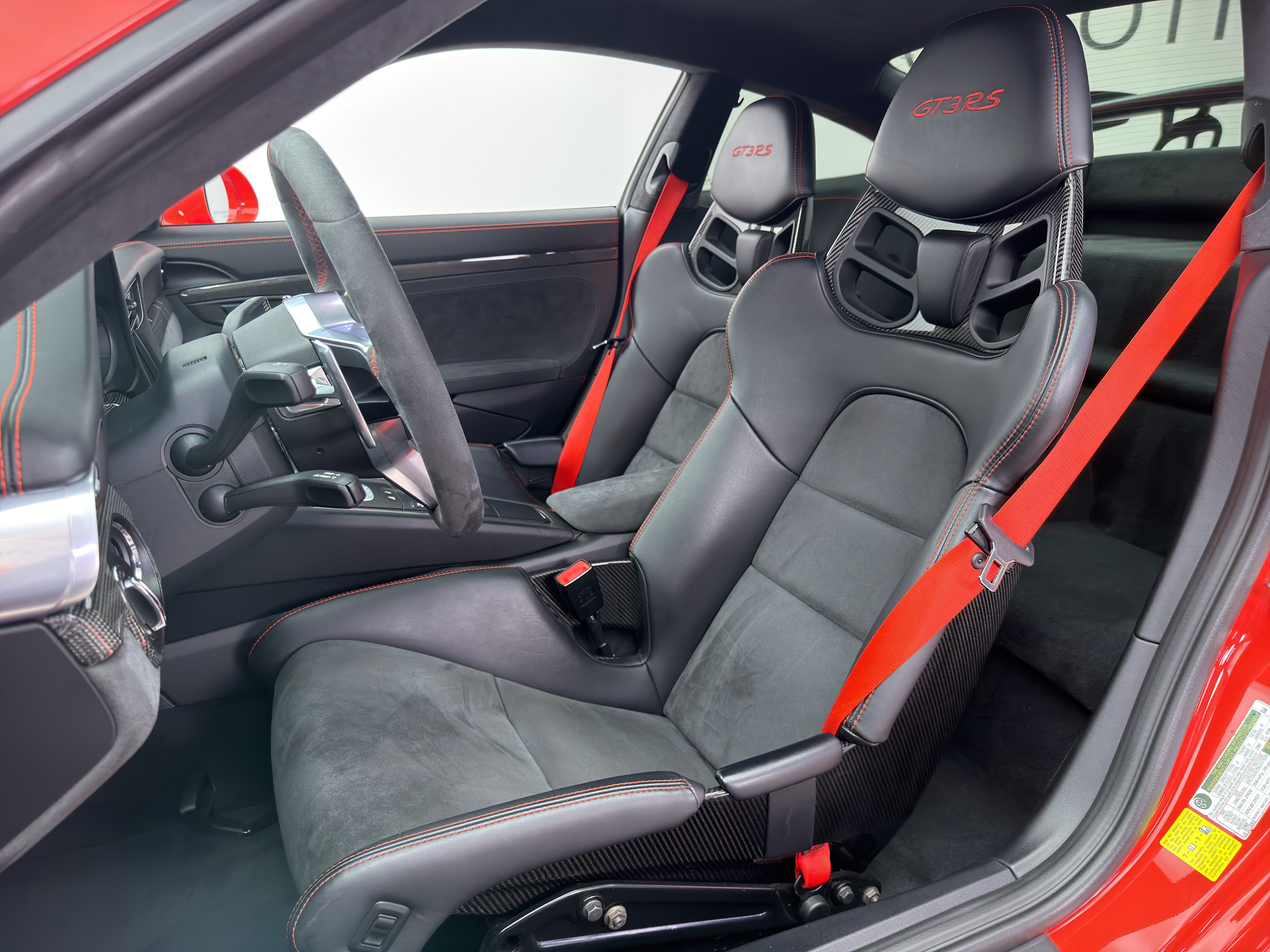 Used 2016 Porsche 911 GT3 RS RWD image 28