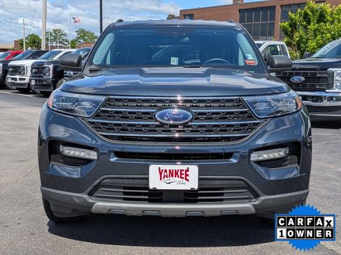 Certified 2023 Ford Explorer XLT w/ Equipment Group 202A AWD/4WD image 9