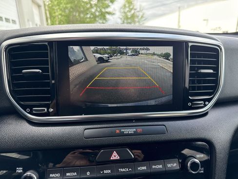 Used 2022 Kia Sportage EX image 22