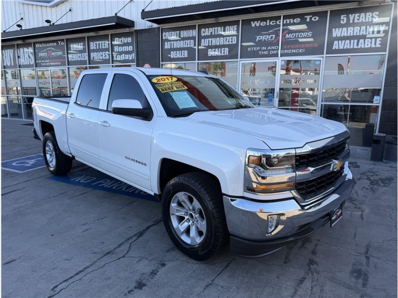 Used 2017 Chevrolet Silverado 1500 LT w/ All Star Edition RWD image 7