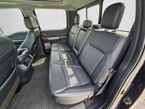 Used 2021 Ford F150 Lariat w/ Equipment Group 502A High AWD/4WD image 18