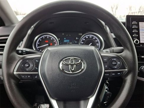 Certified 2021 Toyota Camry LE image 18