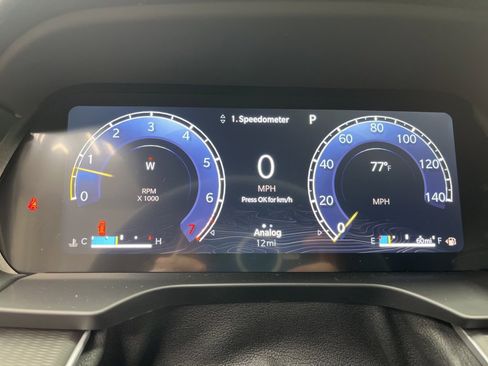 New 2025 Jeep Grand Cherokee Altitude image 12