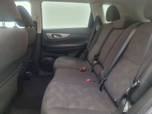Used 2016 Nissan Rogue SV w/ SV Premium Package AWD/4WD image 18