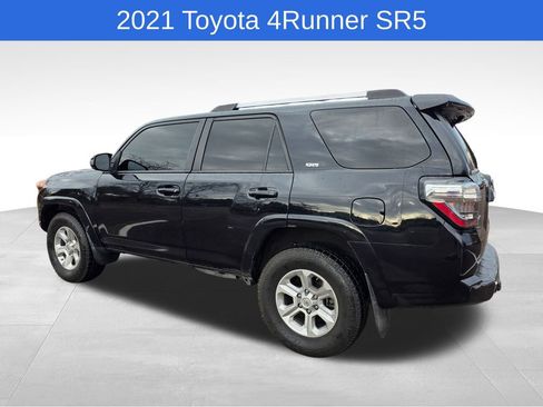 Used 2021 Toyota 4Runner SR5 image 5