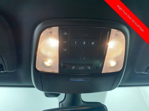 Used 2025 Dodge Durango GT AWD/4WD image 26