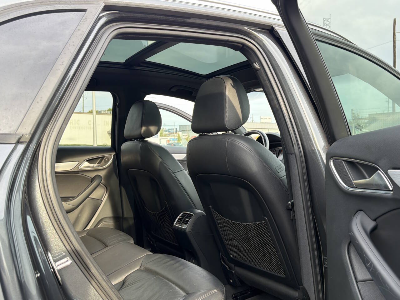 Used 2018 Audi Q3 2.0T Premium w/ Convenience Package FWD image 14