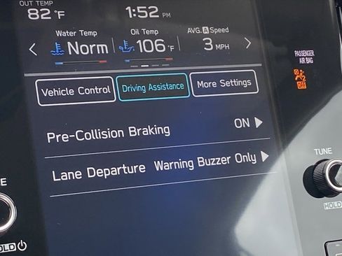 New 2025 Subaru Outback Premium image 18