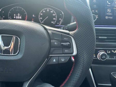 Used 2021 Honda Accord EX-L image 12