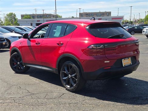 Certified 2024 Dodge Hornet GT AWD/4WD image 17