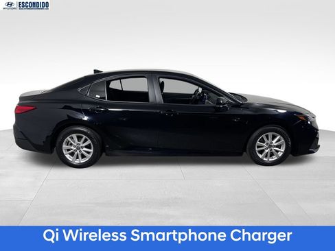 Used 2025 Toyota Camry LE FWD image 6