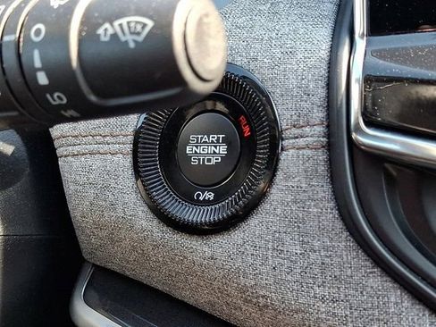 Certified 2022 Jeep Compass Latitude image 27