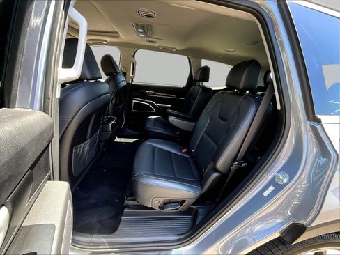 Used 2021 Kia Telluride S AWD/4WD image 22