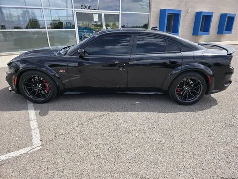 Used 2021 Dodge Charger Scat Pack RWD image 2