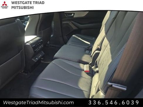 Used 2023 Acura MDX SH-AWD image 14
