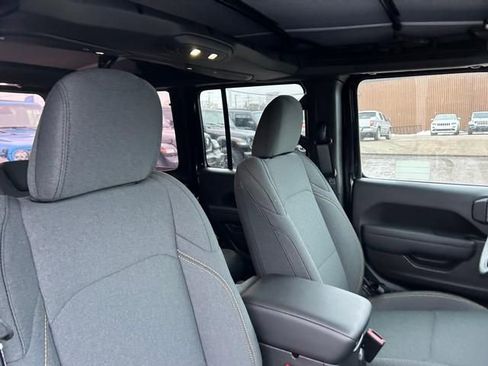 New 2025 Jeep Wrangler Unlimited Sport AWD/4WD image 32
