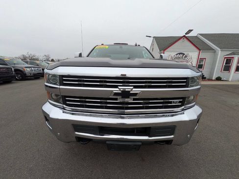 Used 2016 Chevrolet Silverado 3500 LTZ w/ Duramax Plus Package image 4