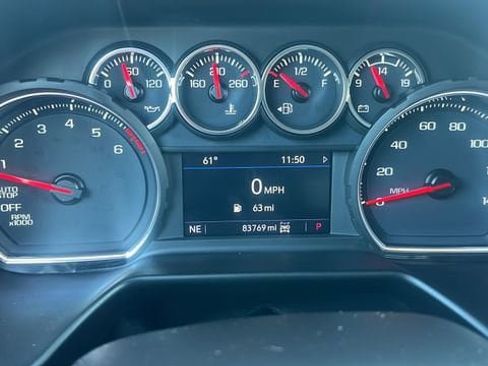 Used 2021 Chevrolet Suburban Z71 image 9