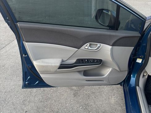 Used 2012 Honda Civic LX image 8