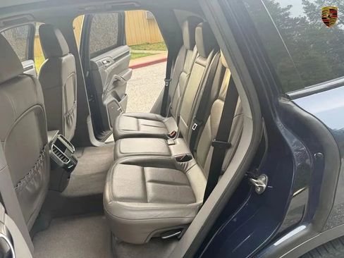Used 2012 Porsche Cayenne S image 13