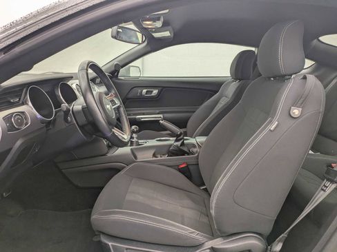 Used 2018 Ford Mustang GT w/ Black Accent Pkg image 13