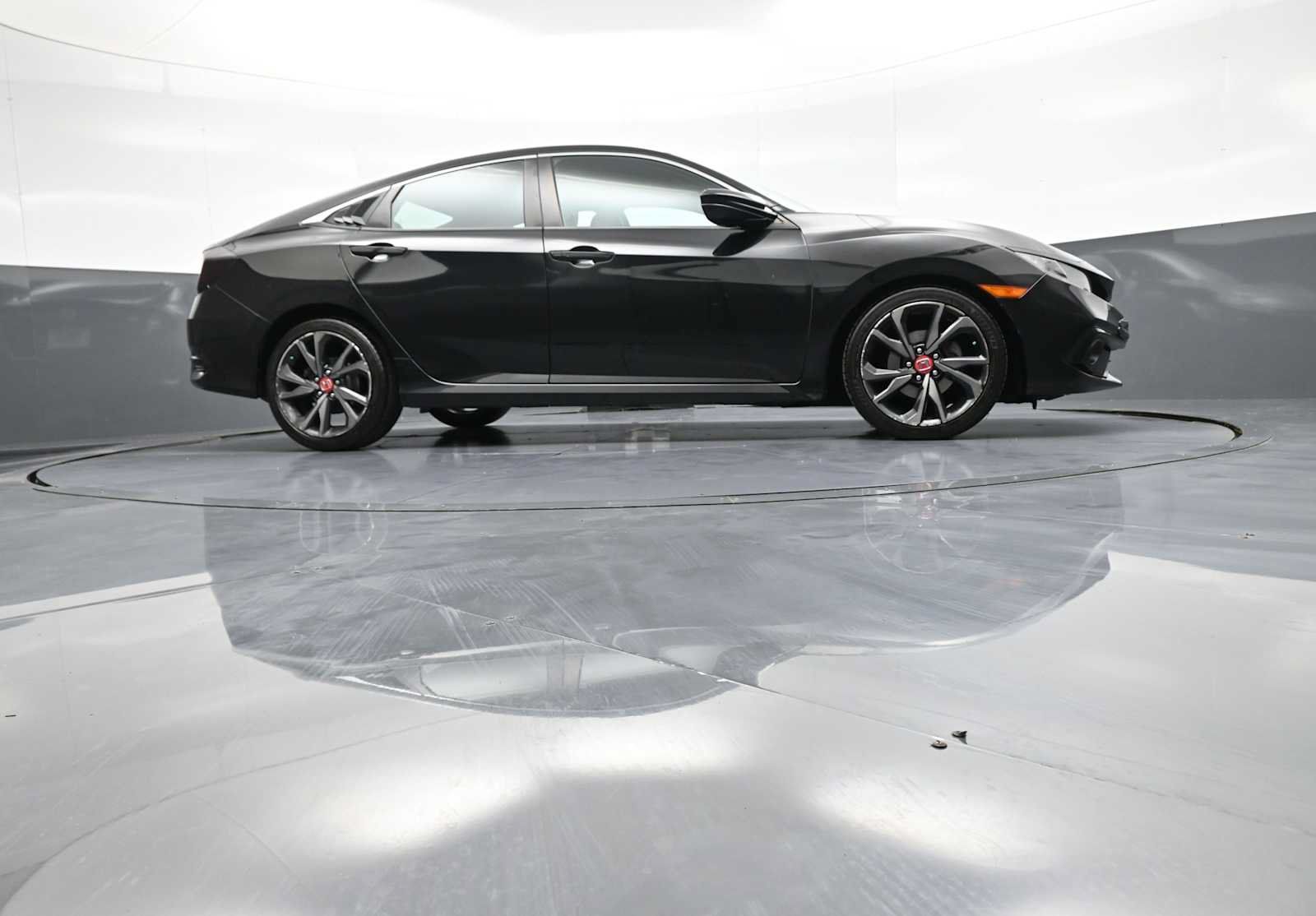 Used 2020 Honda Civic Sport image 27