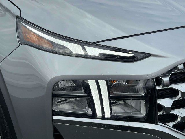 Used 2023 Hyundai Santa Fe SEL w/ Premium Package AWD/4WD image 11
