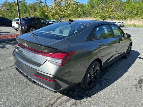 New 2026 Hyundai Elantra Sport FWD image 5