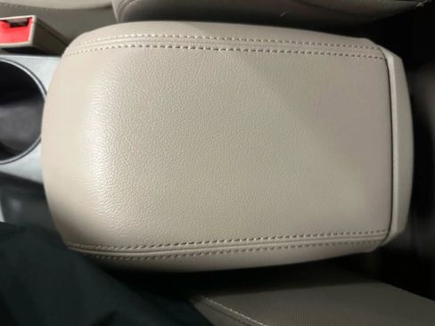 Used 2014 Ford Escape SE image 28