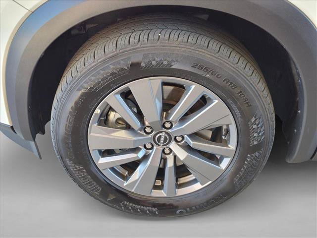 Used 2024 Nissan Pathfinder SV FWD image 29