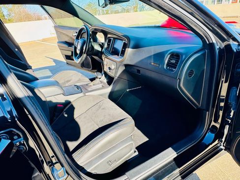Used 2022 Dodge Charger Scat Pack RWD image 24