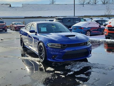 Used 2019 Dodge Charger Scat Pack w/ Dynamics Package image 10