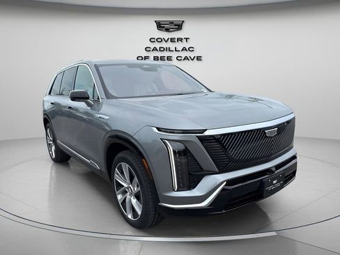 New 2026 Cadillac Vistiq Luxury w/ LPO, Floor Liner Package image 3