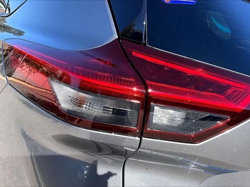 New 2026 Nissan Rogue Platinum w/ Platinum Premium Package image 12