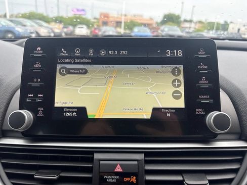 Certified 2022 Honda Accord Touring image 20