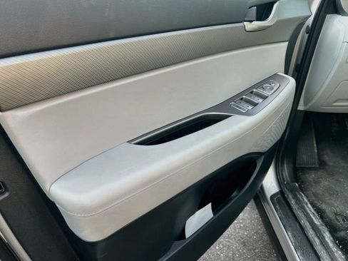 Certified 2025 Hyundai Palisade SEL AWD/4WD image 7