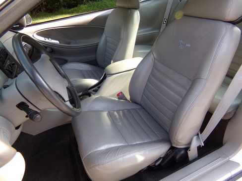 Used 2000 Ford Mustang GT image 13
