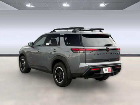 New 2026 Nissan Pathfinder Rock Creek AWD/4WD image 3