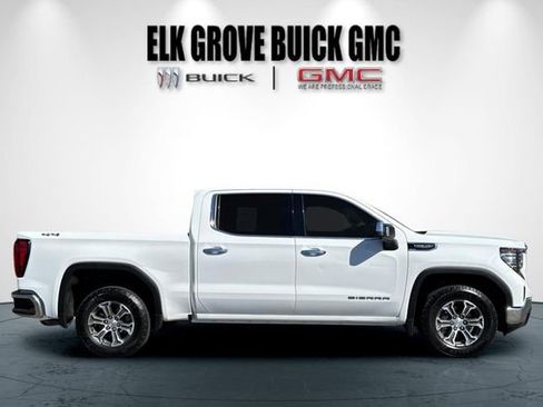 Used 2024 GMC Sierra 1500 SLT AWD/4WD image 3