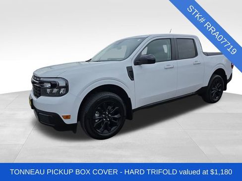 Used 2024 Ford Maverick Lariat w/ Black Appearance Package image 3