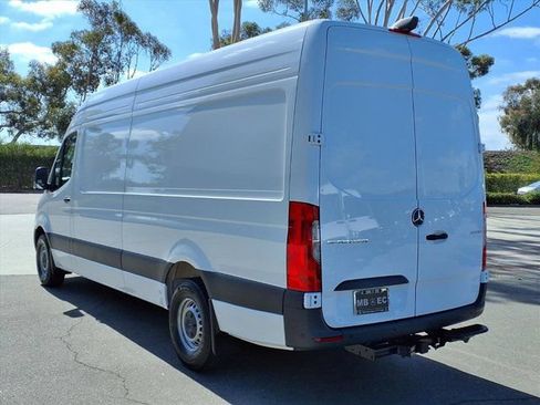 New 2026 Mercedes-Benz Sprinter 2500 image 19