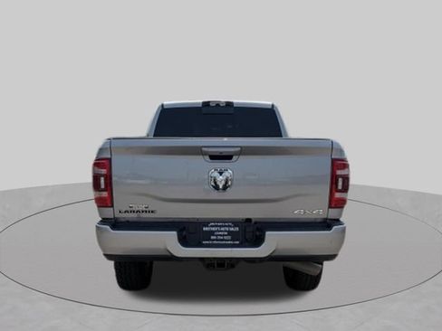 Used 2023 RAM 2500 Laramie AWD/4WD image 5