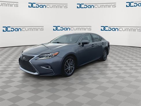 Used 2018 Lexus ES 350 image 4