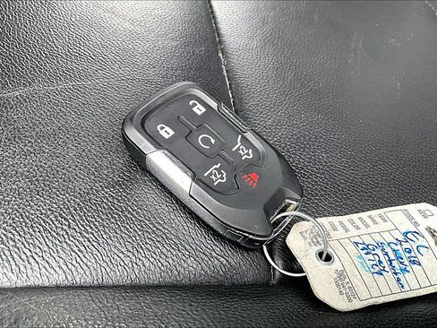 Used 2018 Chevrolet Suburban LT w/ Texas Edition Package image 9