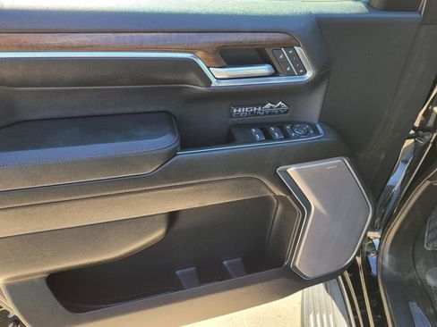 Used 2023 Chevrolet Silverado 1500 High Country w/ High Country Premium Package image 21