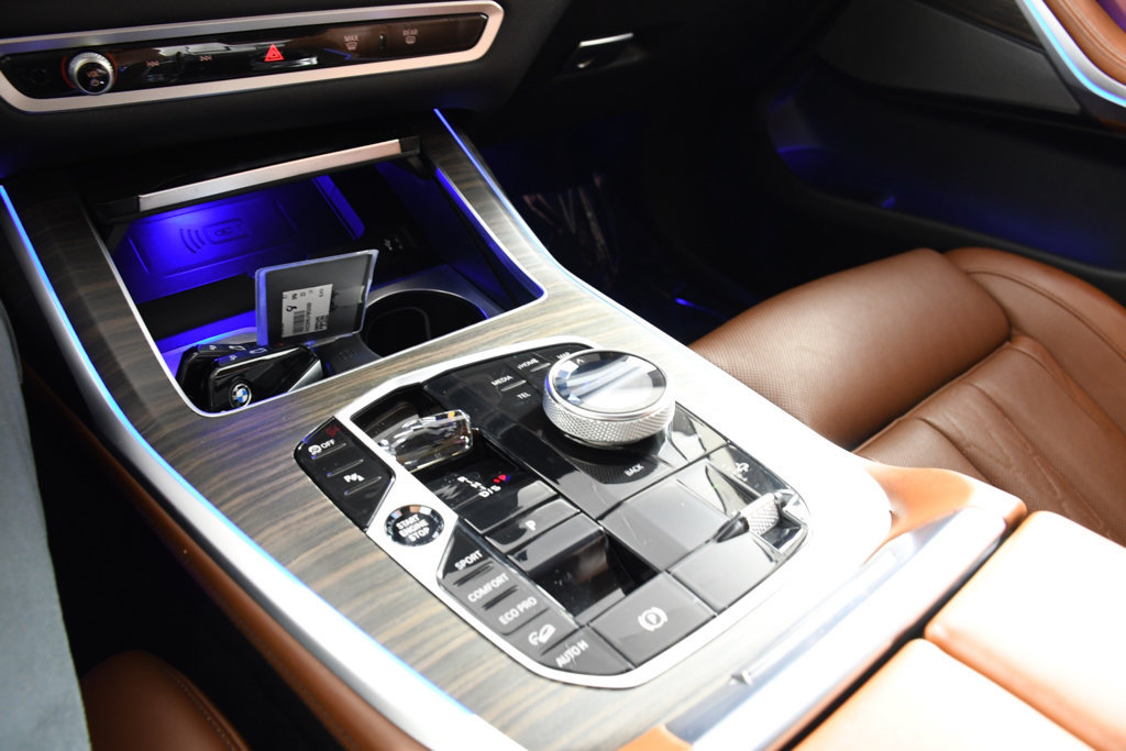 Used 2023 BMW X7 xDrive40i w/ Executive Package AWD/4WD image 32