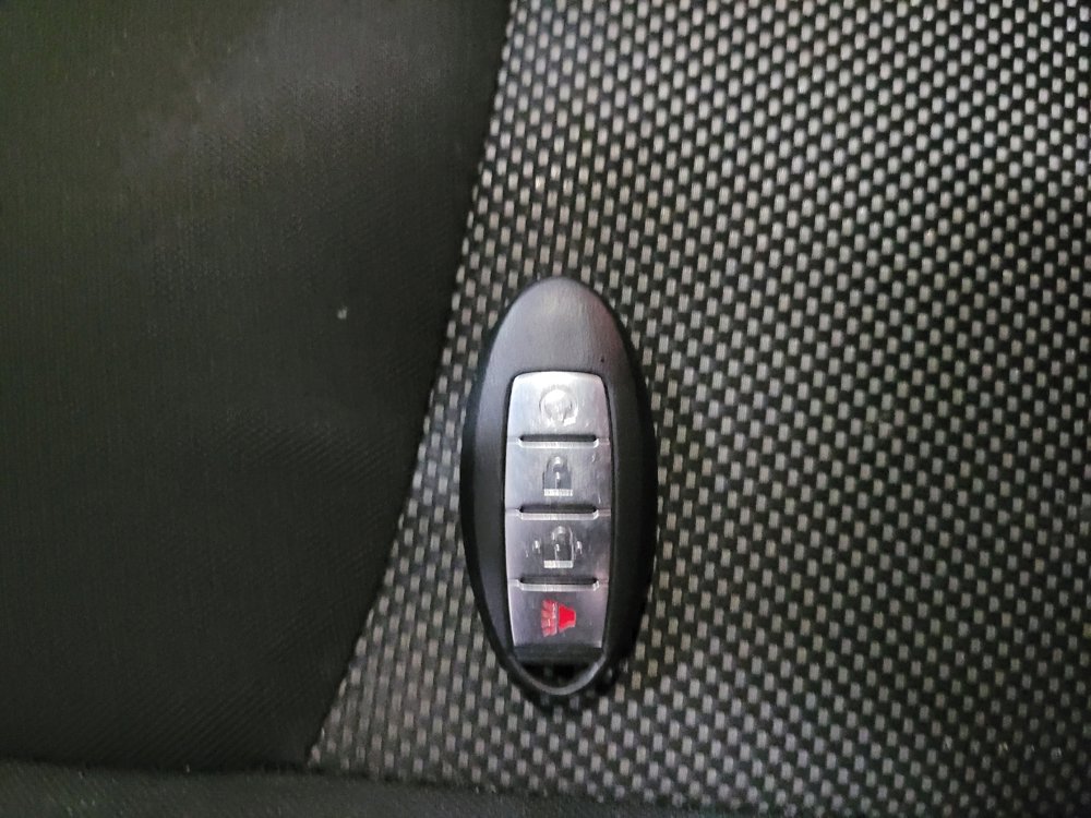 Used 2020 Nissan Pathfinder SV FWD image 32