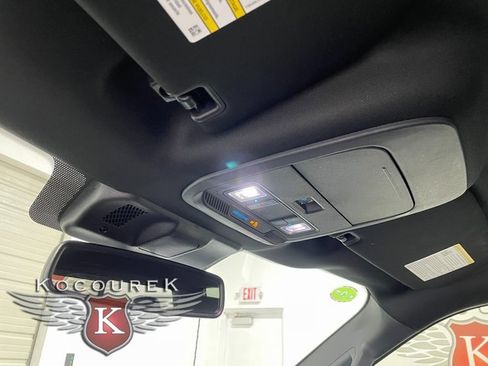 Used 2023 Ford F150 XLT w/ Equipment Group 302A High image 18