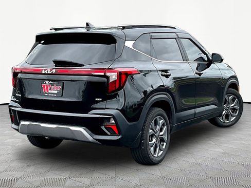 Used 2024 Kia Seltos S AWD/4WD image 6