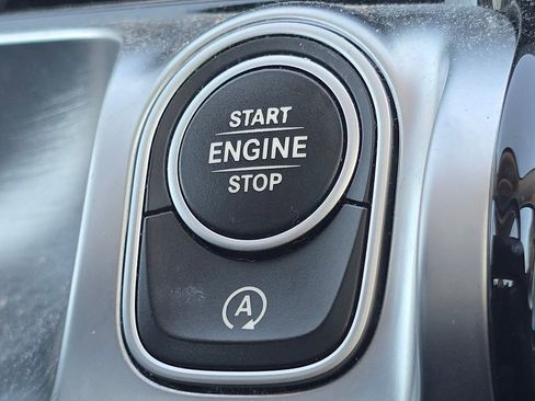 Certified 2023 Mercedes-Benz GLB 250 4MATIC image 36